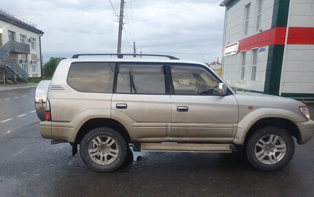 Toyota Land Cruiser Prado 90 рестайлинг, 1998 год, 1 250 000 рублей, 2 фотография