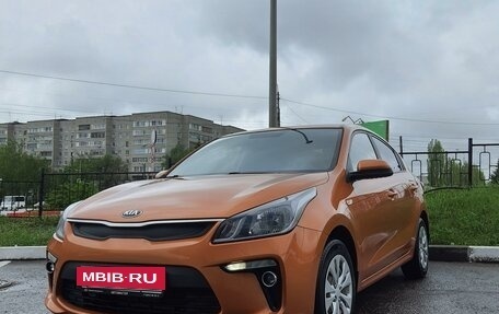 KIA Rio IV, 2017 год, 1 430 000 рублей, 2 фотография