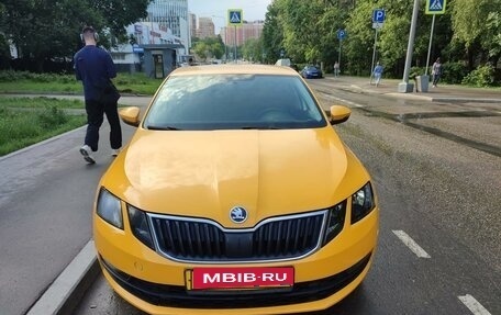 Skoda Octavia, 2019 год, 1 400 000 рублей, 3 фотография