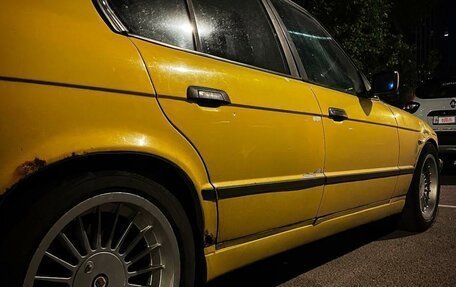 BMW 5 серия, 1988 год, 650 000 рублей, 15 фотография