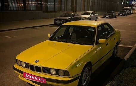 BMW 5 серия, 1988 год, 650 000 рублей, 16 фотография