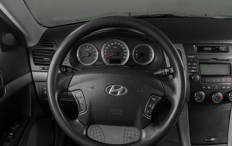Hyundai Sonata VI, 2010 год, 749 000 рублей, 10 фотография