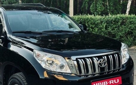 Toyota Land Cruiser Prado 150 рестайлинг 2, 2011 год, 2 990 000 рублей, 5 фотография