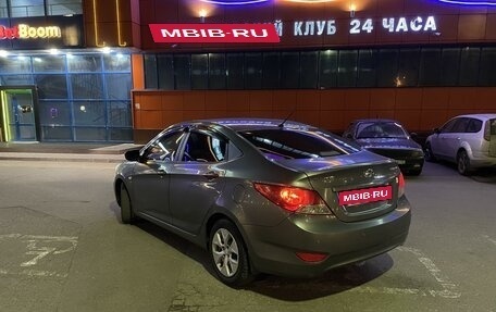 Hyundai Solaris II рестайлинг, 2013 год, 687 000 рублей, 4 фотография