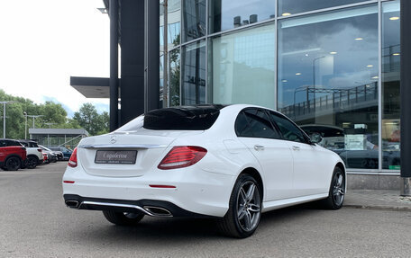 Mercedes-Benz E-Класс, 2019 год, 3 533 000 рублей, 2 фотография