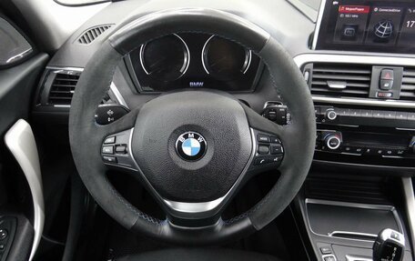 BMW 1 серия, 2017 год, 2 050 000 рублей, 28 фотография
