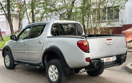 Mitsubishi L200 IV рестайлинг, 2011 год, 1 230 000 рублей, 5 фотография