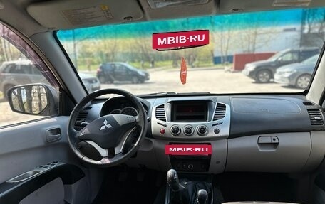 Mitsubishi L200 IV рестайлинг, 2011 год, 1 230 000 рублей, 7 фотография