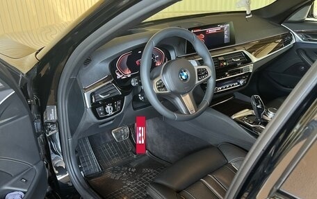BMW 5 серия, 2019 год, 4 350 000 рублей, 13 фотография