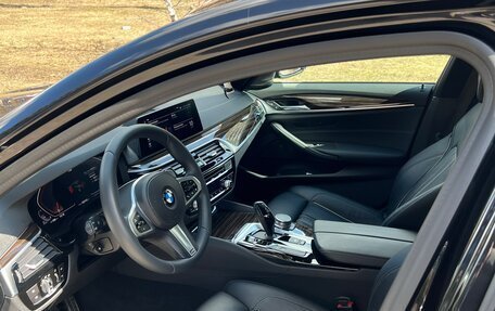 BMW 5 серия, 2019 год, 4 350 000 рублей, 28 фотография