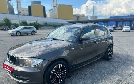 BMW 1 серия, 2009 год, 799 000 рублей, 9 фотография