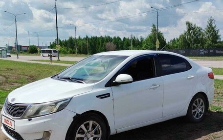 KIA Rio III рестайлинг, 2012 год, 750 000 рублей, 2 фотография