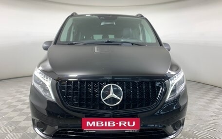 Mercedes-Benz Vito, 2015 год, 3 080 000 рублей, 2 фотография