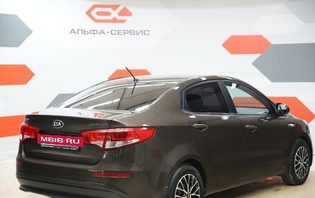 KIA Rio III рестайлинг, 2015 год, 990 000 рублей, 6 фотография