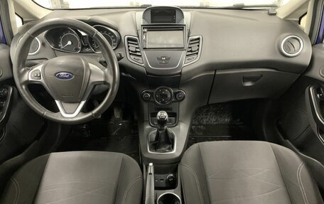 Ford Fiesta, 2015 год, 770 000 рублей, 10 фотография