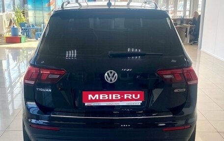 Volkswagen Tiguan II, 2019 год, 2 470 000 рублей, 5 фотография