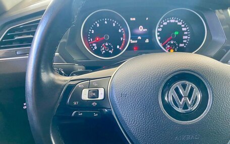 Volkswagen Tiguan II, 2019 год, 2 470 000 рублей, 17 фотография
