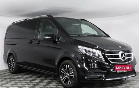 Mercedes-Benz V-Класс, 2018 год, 5 950 000 рублей, 3 фотография