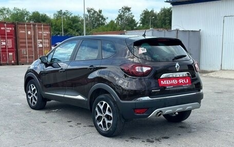 Renault Kaptur I рестайлинг, 2017 год, 1 490 000 рублей, 4 фотография