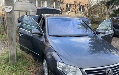 Volkswagen Passat B6, 2005 год, 1 050 000 рублей, 4 фотография