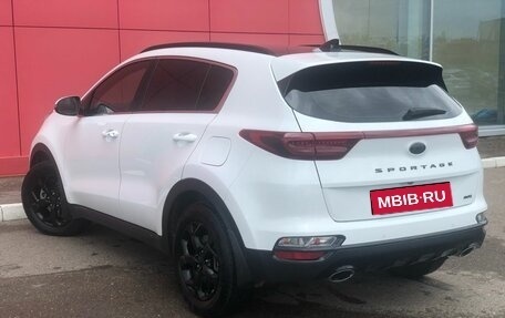 KIA Sportage IV рестайлинг, 2021 год, 3 300 000 рублей, 3 фотография