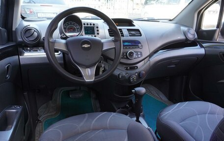 Chevrolet Spark III, 2012 год, 799 000 рублей, 6 фотография