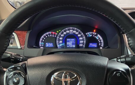 Toyota Camry, 2013 год, 1 749 000 рублей, 10 фотография