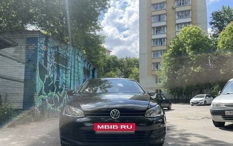 Volkswagen Golf VII, 2016 год, 1 800 000 рублей, 2 фотография