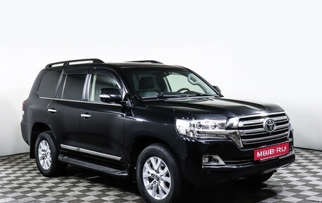 Toyota Land Cruiser 200, 2021 год, 9 229 000 рублей, 3 фотография