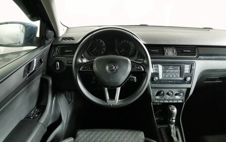 Skoda Rapid I, 2015 год, 1 059 000 рублей, 15 фотография