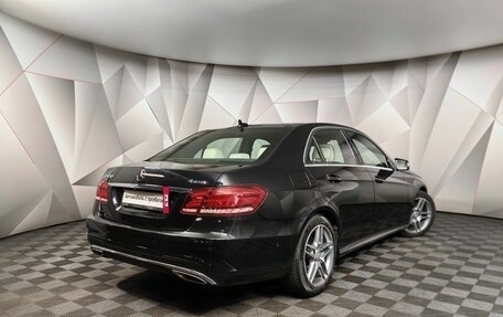 Mercedes-Benz E-Класс, 2013 год, 2 249 000 рублей, 2 фотография