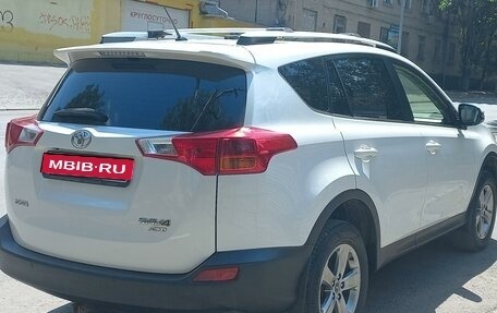 Toyota RAV4, 2015 год, 2 470 000 рублей, 9 фотография