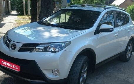 Toyota RAV4, 2015 год, 2 470 000 рублей, 8 фотография