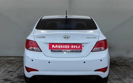 Hyundai Solaris II рестайлинг, 2014 год, 800 000 рублей, 3 фотография