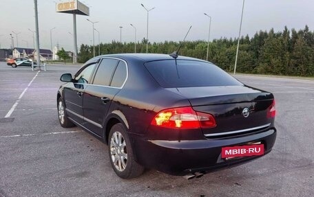 Skoda Superb III рестайлинг, 2009 год, 963 000 рублей, 6 фотография