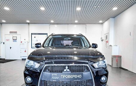 Mitsubishi Outlander III рестайлинг 3, 2011 год, 1 512 900 рублей, 2 фотография