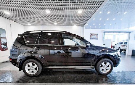 Mitsubishi Outlander III рестайлинг 3, 2011 год, 1 512 900 рублей, 4 фотография