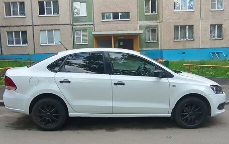 Volkswagen Polo VI (EU Market), 2015 год, 640 000 рублей, 3 фотография