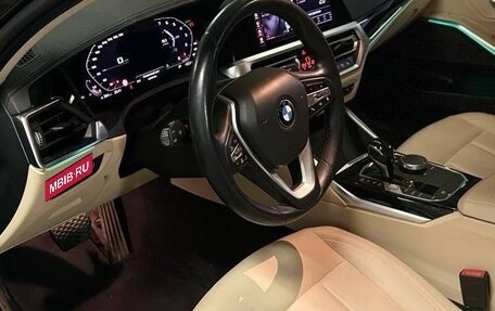 BMW 3 серия, 2019 год, 4 000 000 рублей, 16 фотография