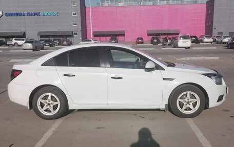 Chevrolet Cruze II, 2012 год, 720 000 рублей, 4 фотография