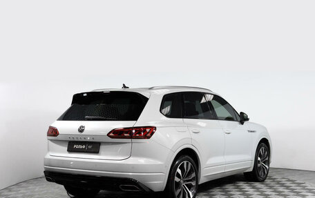 Volkswagen Touareg III, 2019 год, 6 200 000 рублей, 5 фотография