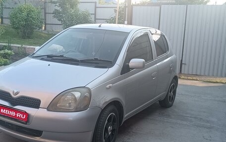 Toyota Vitz, 1999 год, 330 000 рублей, 1 фотография