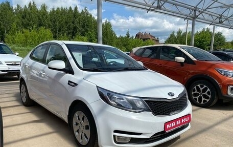 KIA Rio III рестайлинг, 2017 год, 970 000 рублей, 1 фотография