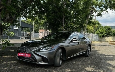 Lexus LS IV, 2018 год, 7 100 000 рублей, 2 фотография