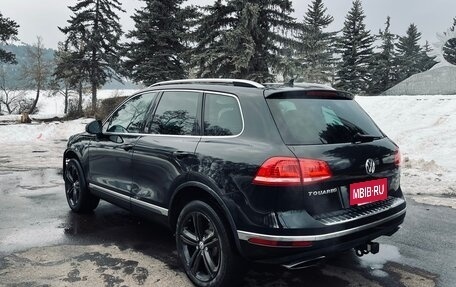 Volkswagen Touareg III, 2016 год, 1 700 000 рублей, 4 фотография