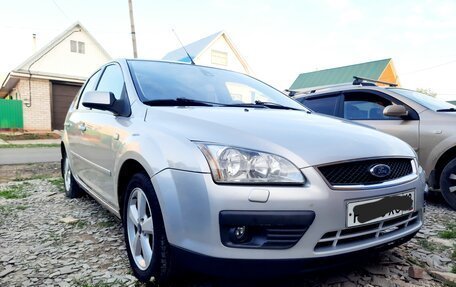 Ford Focus II рестайлинг, 2006 год, 560 000 рублей, 3 фотография