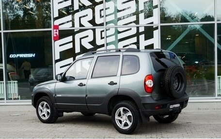 Chevrolet Niva I рестайлинг, 2013 год, 849 000 рублей, 2 фотография