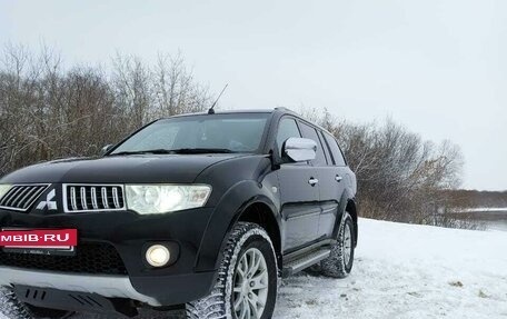 Mitsubishi Pajero Sport II рестайлинг, 2013 год, 1 538 000 рублей, 3 фотография