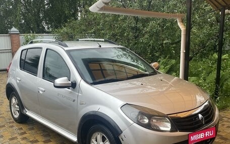 Renault Sandero I, 2014 год, 840 000 рублей, 4 фотография