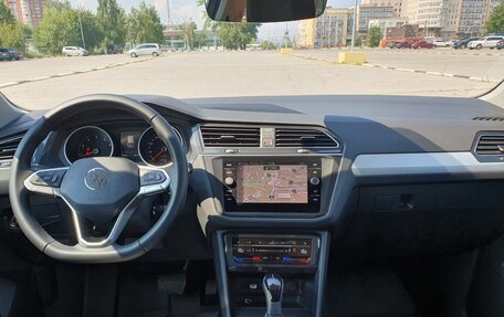 Volkswagen Tiguan II, 2021 год, 2 950 000 рублей, 8 фотография